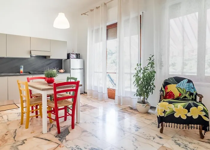 Lovely X5 W/ Terrace & Private Parking * La Spezia